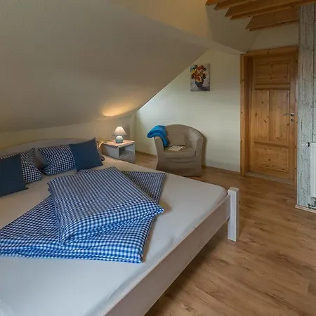 Pensjonat Rundblick Im Elbsandsteingebirge Bei Bad Schandau Rathmannsdorf