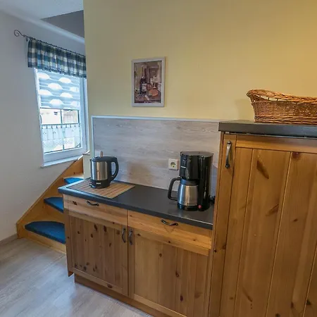 Rundblick Im Elbsandsteingebirge Bei Bad Schandau 4*