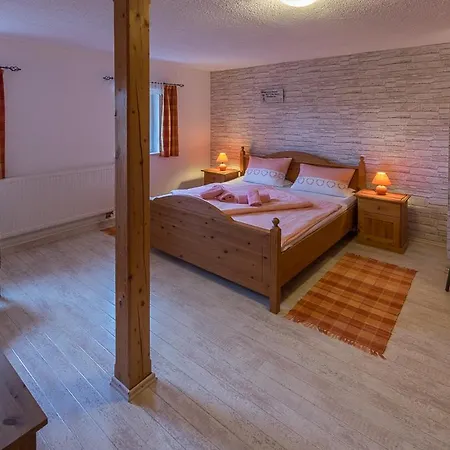 Rundblick Im Elbsandsteingebirge Bei Bad Schandau Pensjonat