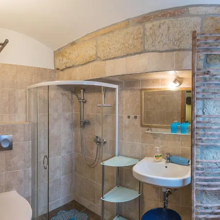 Pensjonat Rundblick Im Elbsandsteingebirge Bei Bad Schandau 4*