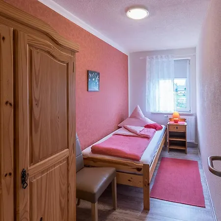 Rundblick Im Elbsandsteingebirge Bei Bad Schandau 4*