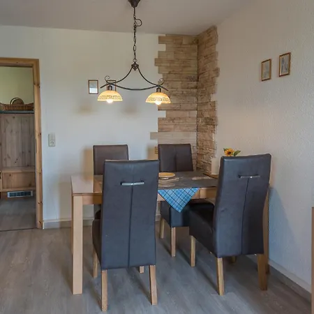 Pensjonat Rundblick Im Elbsandsteingebirge Bei Bad Schandau 4*