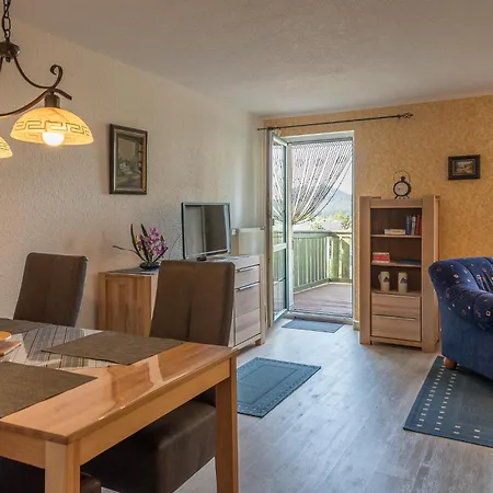 Pensjonat Rundblick Im Elbsandsteingebirge Bei Bad Schandau