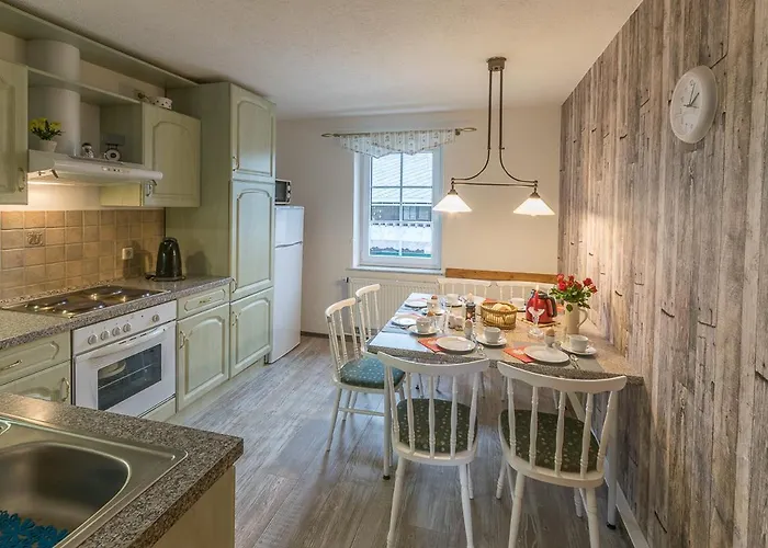 Rundblick Im Elbsandsteingebirge Bei Bad Schandau بيت ضيافة Rathmannsdorf