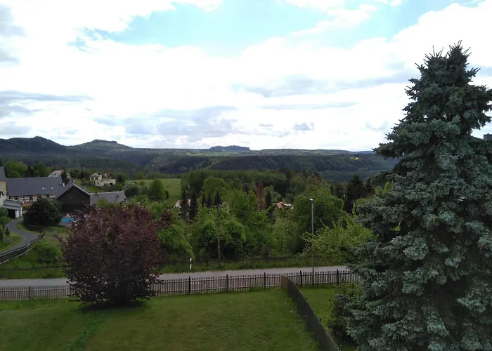 Rundblick Im Elbsandsteingebirge Bei Bad Schandau Rathmannsdorf